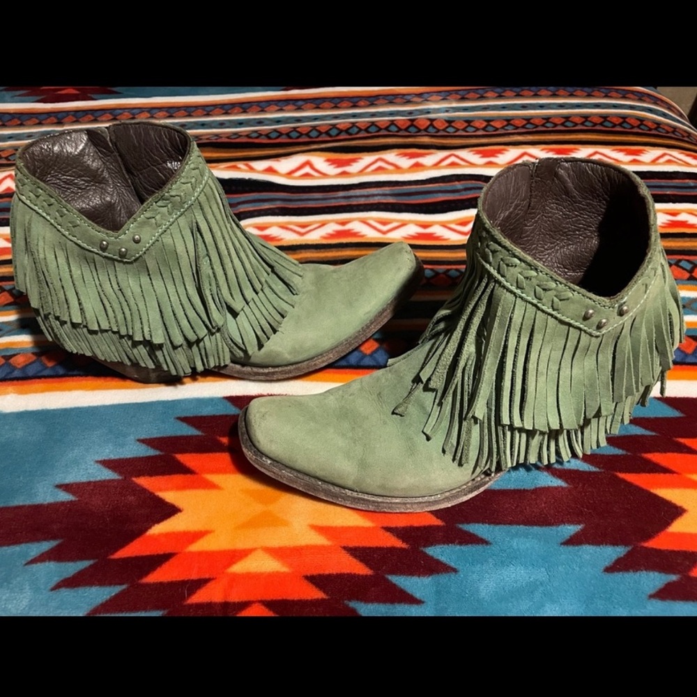 Old Gringo booties w/ fringe